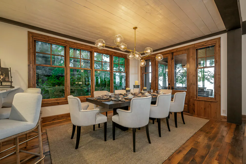 Dining room at Cabin on the Lake, Coeur d'Alene Lake, Idaho, interior design by Paul Lauren Designs