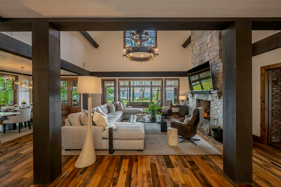 Great room at Cabin on the Lake, Coeur d'Alene Lake, Idaho, interior design by Paul Lauren Designs