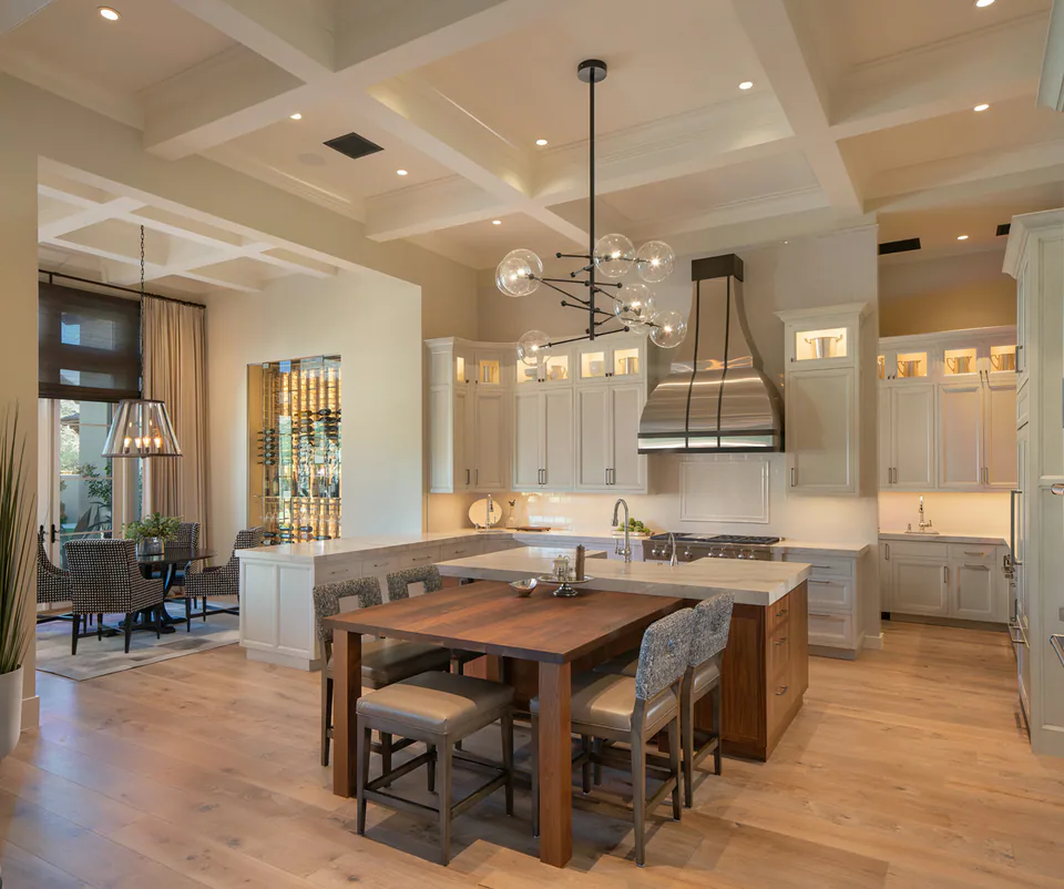 Paradise Valley Lifestyle feature on Paul Lauren Designs: Interior Motives
