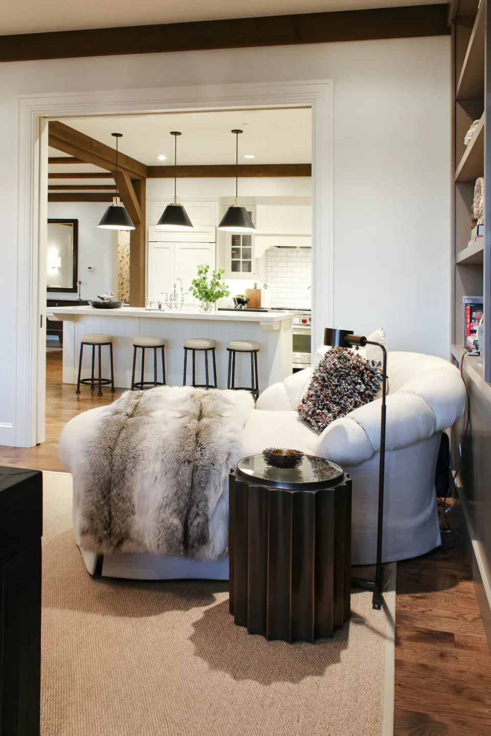Sitting area at Lakefront Condo I, a private residence, interior design by Paul Lauren Designs