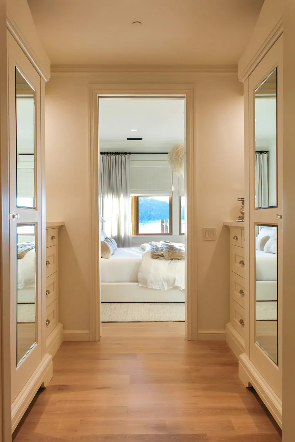 Dressing room at Lakefront Condo II, a private residence, interior design by Paul Lauren Designs