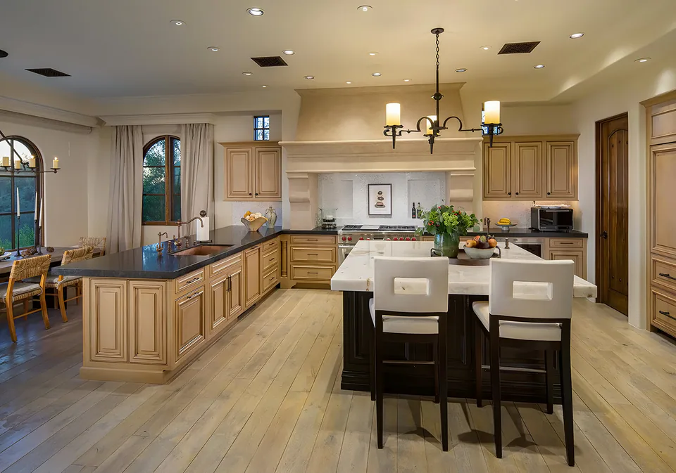 Kitchen at Silverleaf Mediterranean, North Scottsdale, Arizona, interior design by Paul Lauren Designs