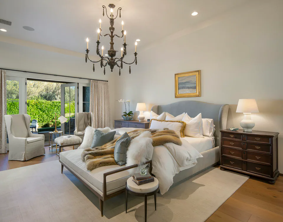 Primary bedroom at Silverleaf Modern Ranch, North Scottsdale, Arizona, interior design by Paul Lauren Designs
