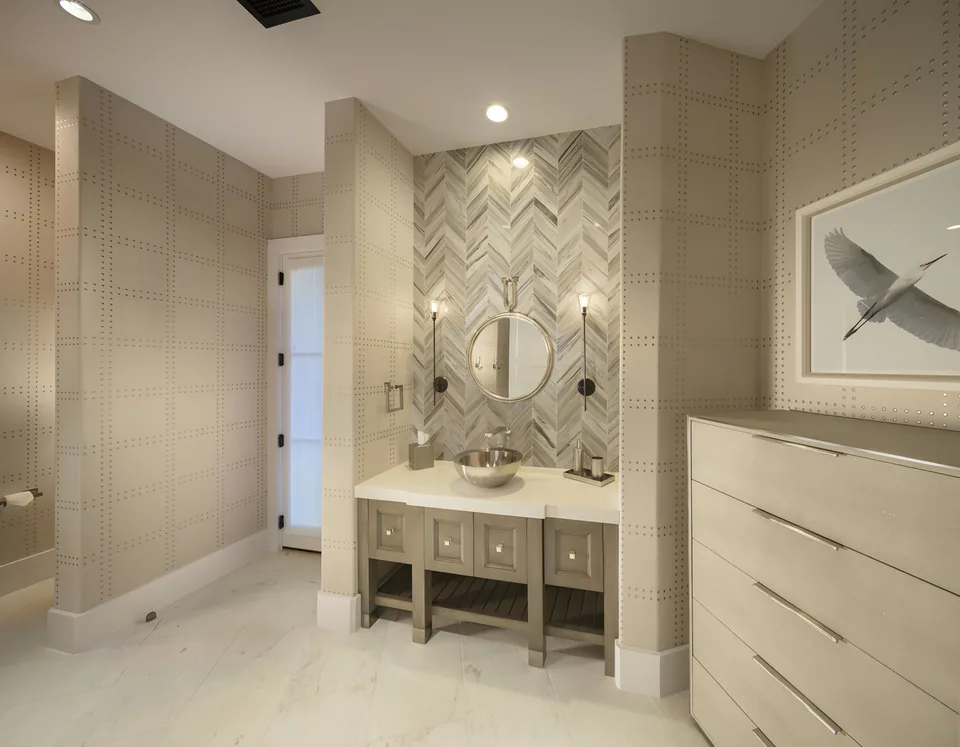 Bathroom at Silverleaf Transitional, North Scottsdale, Arizona, interior design by Paul Lauren Designs