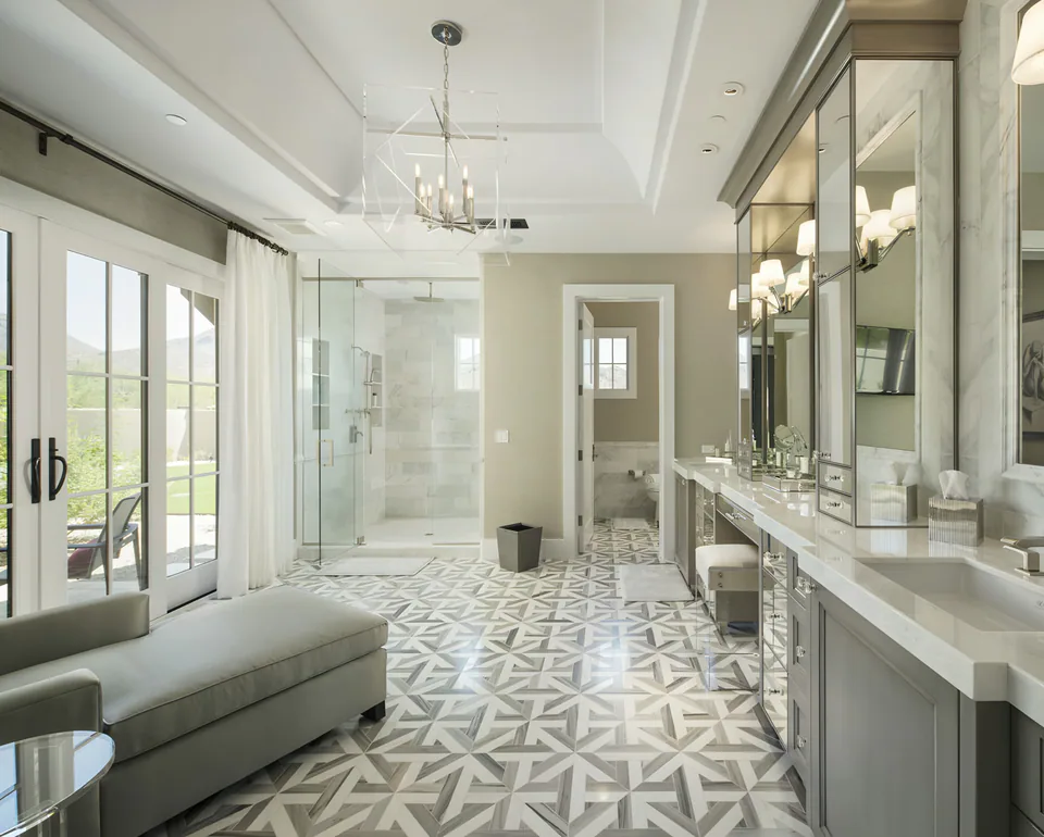 Primary bathroom at Silverleaf Transitional, North Scottsdale, Arizona, interior design by Paul Lauren Designs