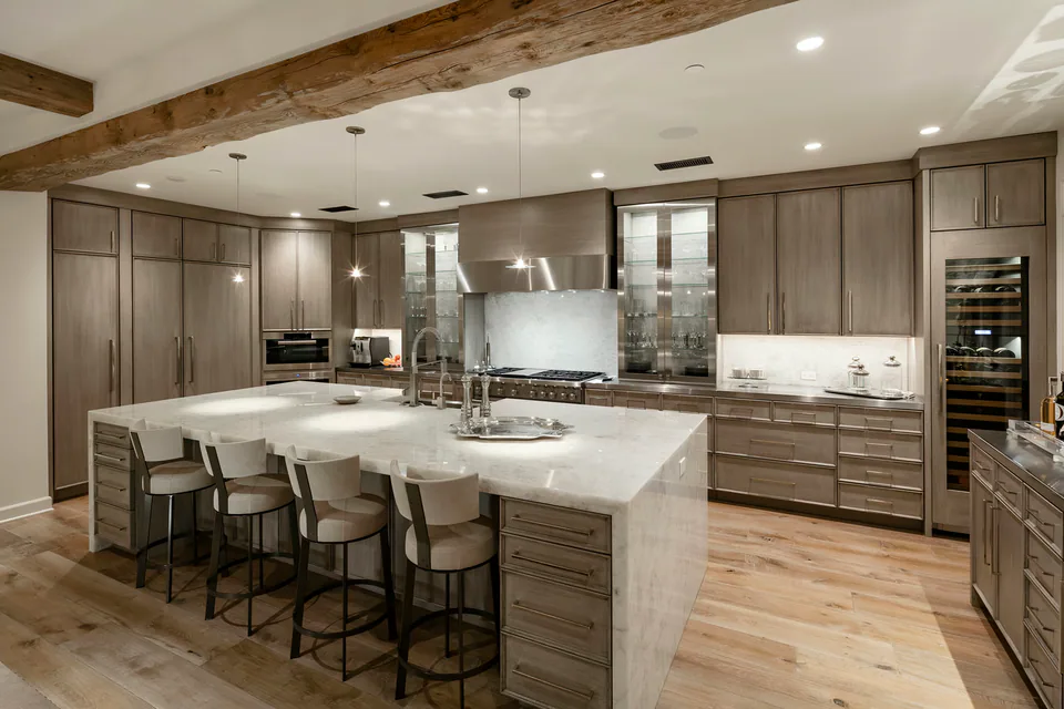 Kitchen at The Village of Silverleaf, North Scottsdale, Arizona, interior design by Paul Lauren Designs